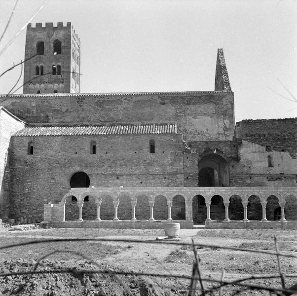 Cloître