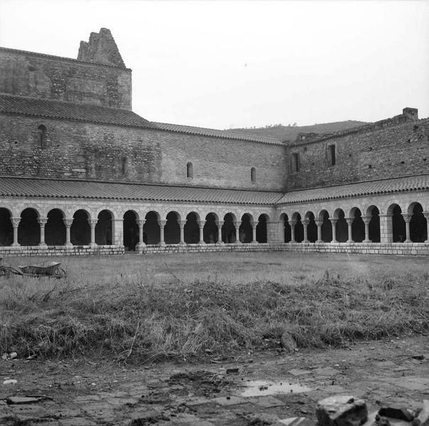 Cloître