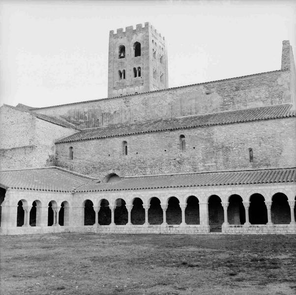 Cloître