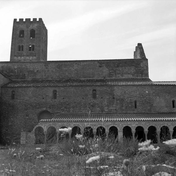 Cloître