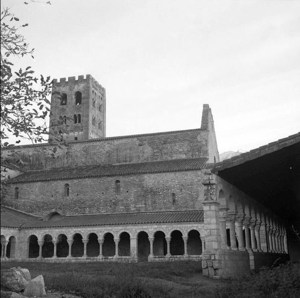 Cloître