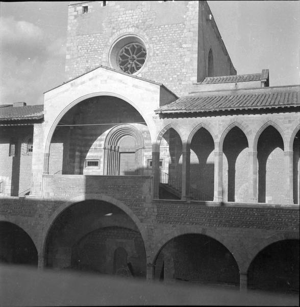 Entrée de la chapelle haute