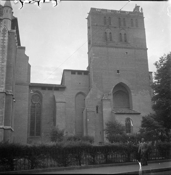 Façade latérale : le clocher