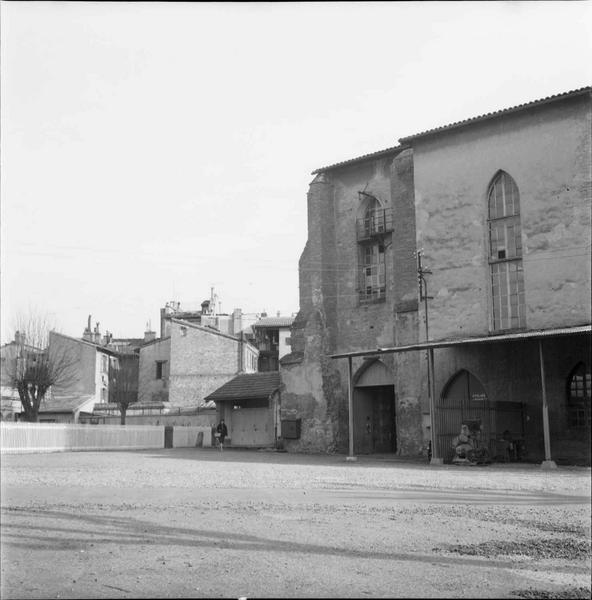 Façade latérale