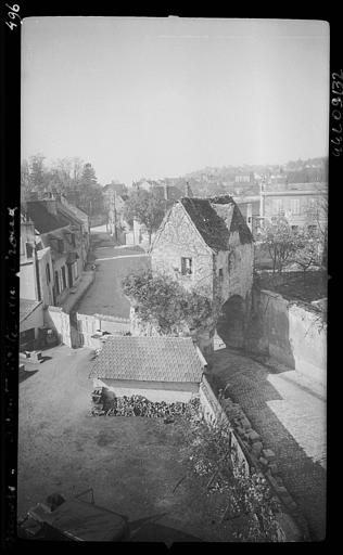 Avant porte du Croux, vue plongeante