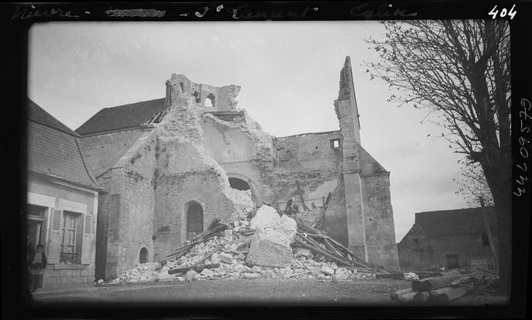 Eglise après écroulement : partie effondrée