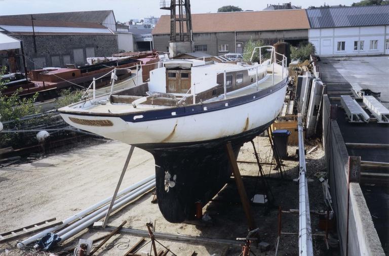 bateau de croisière : Farewell, vue de la coque hors d'eau, 1947 - © Ministère de la Culture (France), Médiathèque du patrimoine et de la photographie (objets mobiliers), tous droits réservés