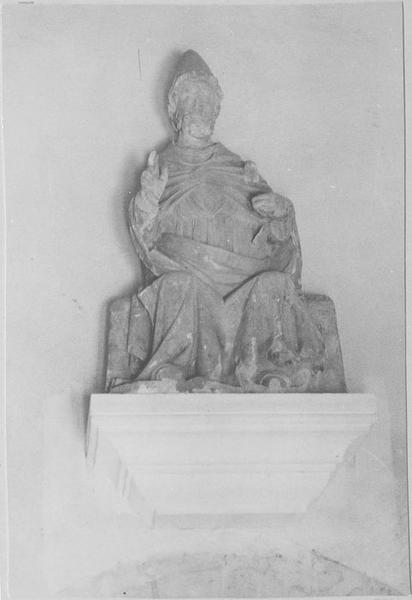 statue : saint Pierre