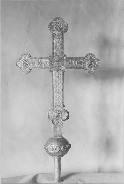 croix de procession (revers)