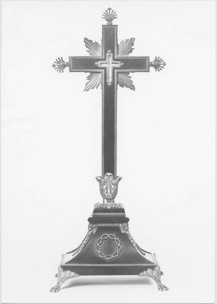 croix-reliquaire - © Ministère de la Culture (France), Médiathèque du patrimoine et de la photographie (objets mobiliers), tous droits réservés
