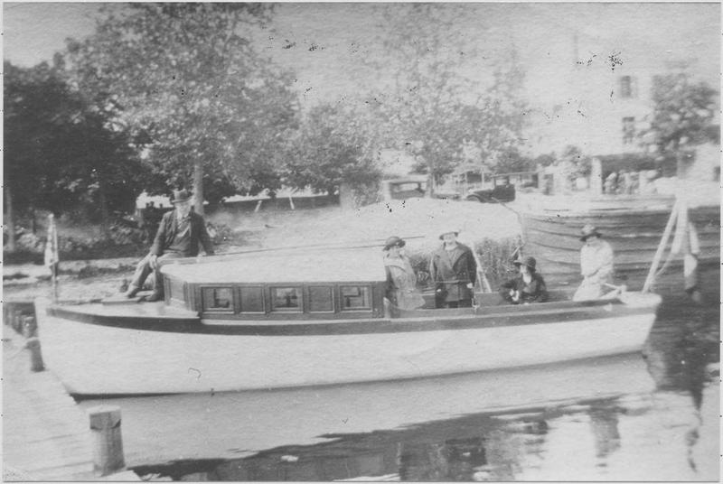 bateau de plaisance : canot à moteur dit Simone II - © Ministère de la Culture (France), Médiathèque du patrimoine et de la photographie (objets mobiliers), tous droits réservés