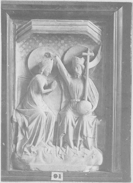 bas-reliefs : le Couronnement de la Vierge