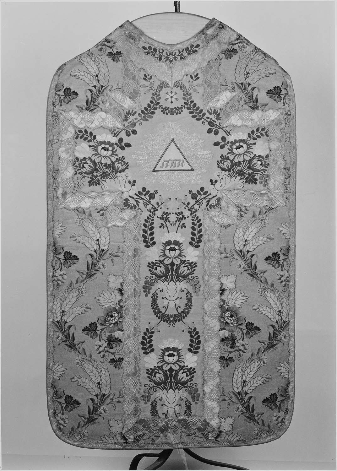 chasuble, vue générale