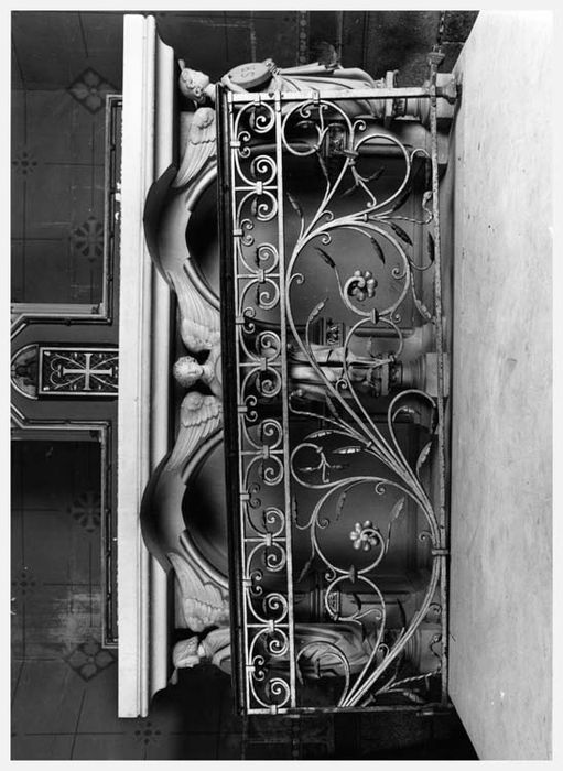 clôture d’un des autels du transept
