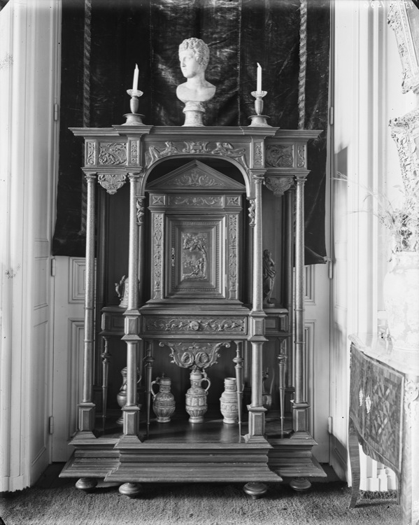 Meuble Henri II