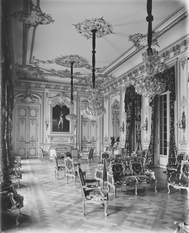 Grand salon