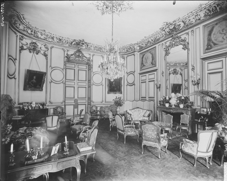 Grand salon du rez-de-chaussée