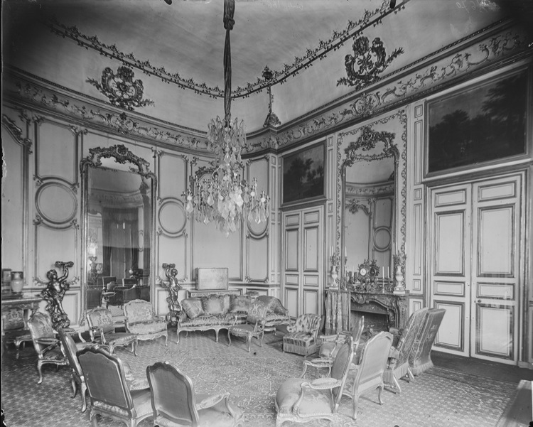 Grand salon du premier étage