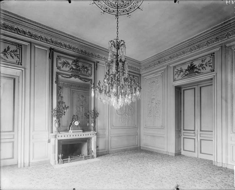 Salon d'attente du premier étage