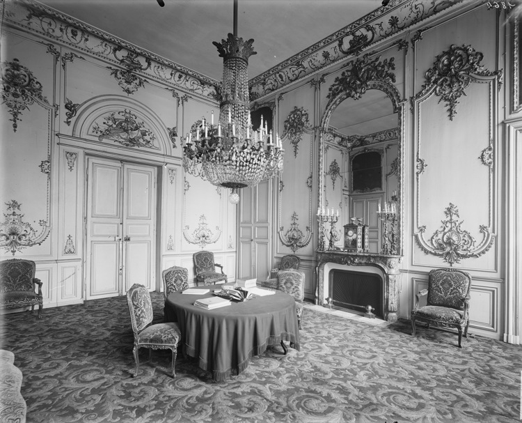 Grand salon d'attente