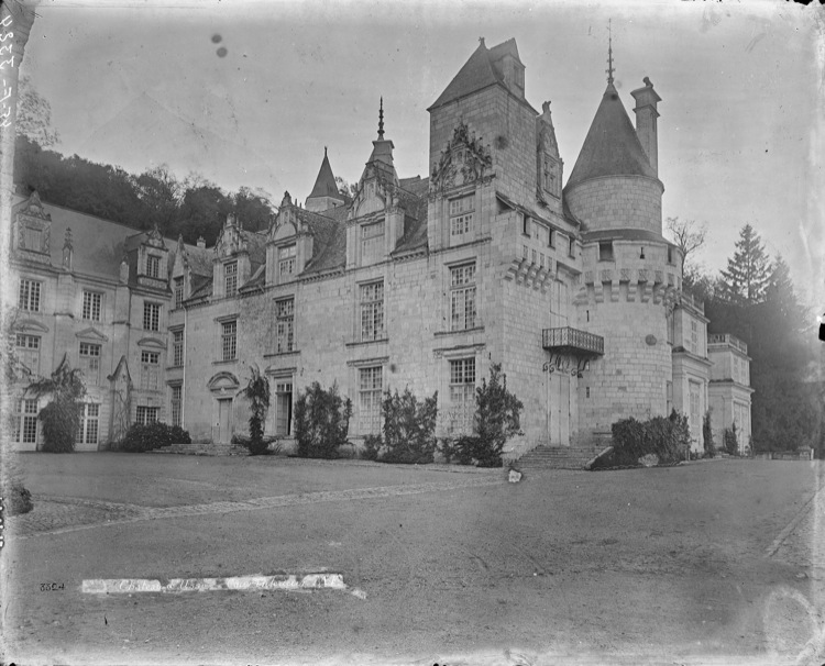 Façades sur la cour d'honneur