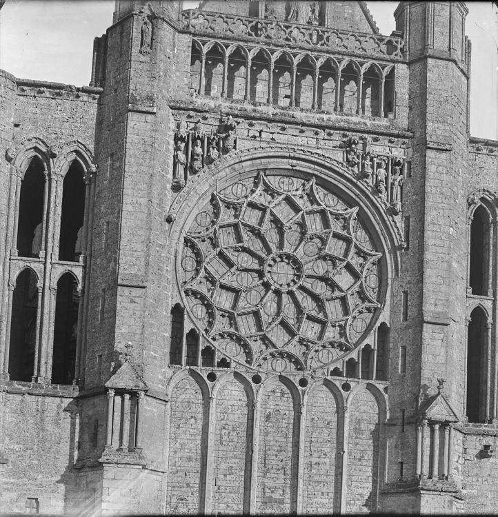 Façade nord : rosace du transept