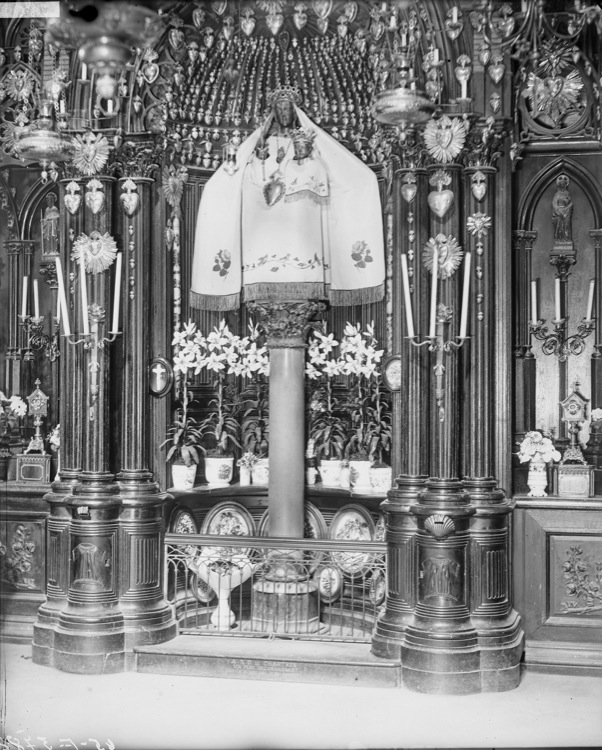 Statue de Vierge à l'Enfant dite Notre-Dame du Pilier