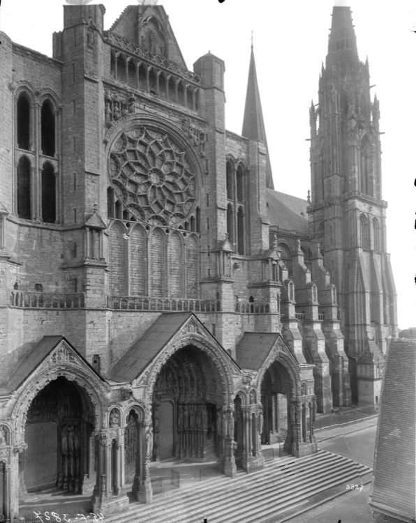 Transept nord : façade