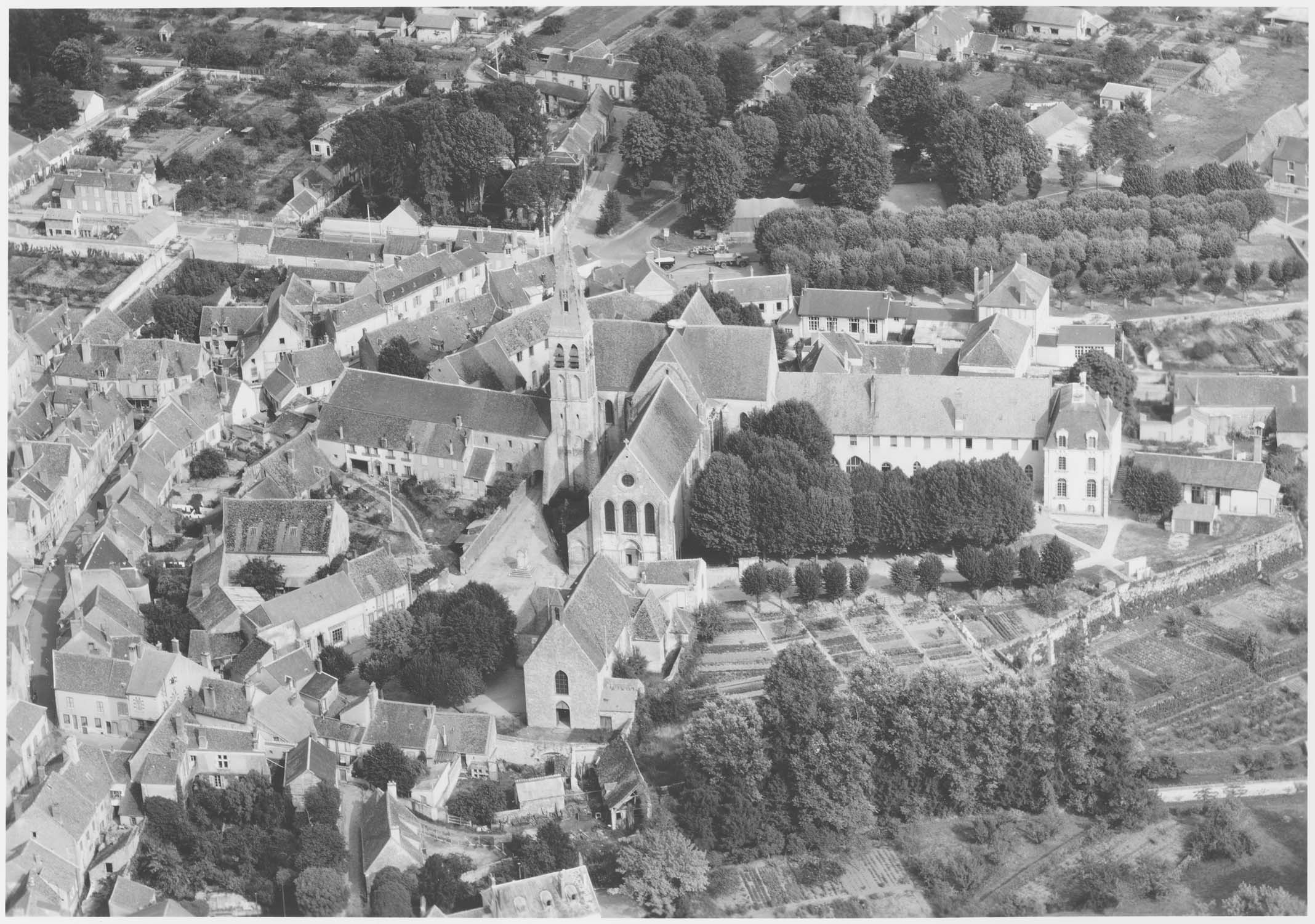 Abbaye Saint-Pierre-et-Saint-Paul (ancienne)