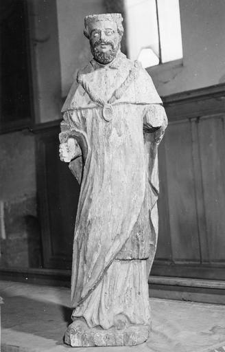 statue : saint Louis sous les traits d'Henri IV, bois, 17e siècle