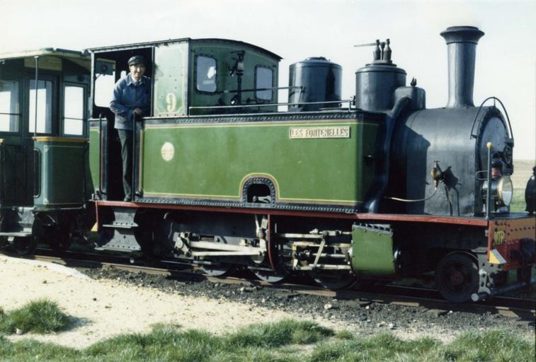 locomotive à vapeur, à voie inférieure à 1m, 130 T MTP 9, construite en 1938 - © Ministère de la Culture (France), Médiathèque du patrimoine et de la photographie (objets moibliers), tous droits réservés