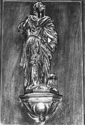 statuette de chaire à précher, représentant saint Marc, bois, 17e siècle, oeuvre volée