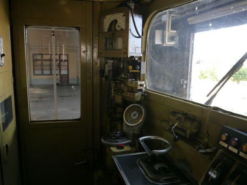 élément automoteur de banlieue Z 5119, intérieur, vue partielle