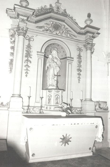 Retable et tabernacle de la Vierge