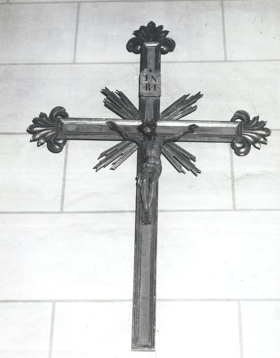 Croix (crucifix)