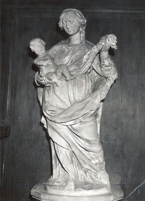 statue : Vierge à l'Enfant - © Ministère de la Culture (France), Médiathèque du patrimoine et de la photographie, diffusion RMN-GP