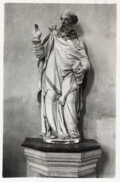 statue : Saint Pierre