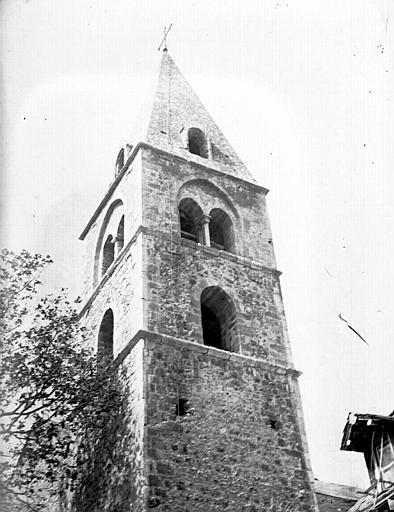 Extérieur : tour du clocher