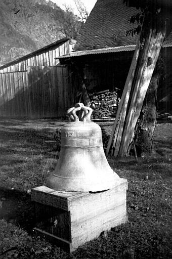 Extérieur : dépose de la cloche