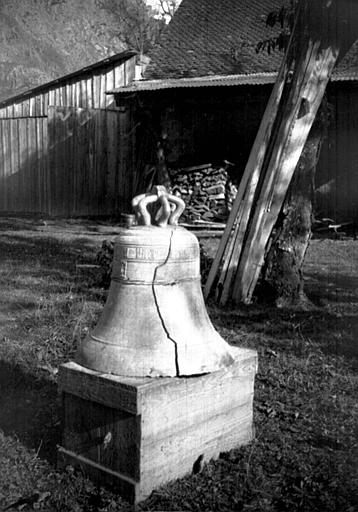 Extérieur : dépose de la cloche