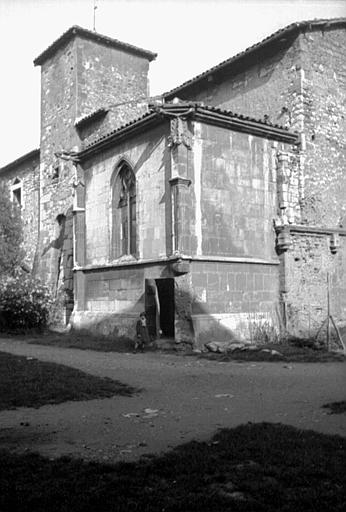 Extérieur : façade latérale