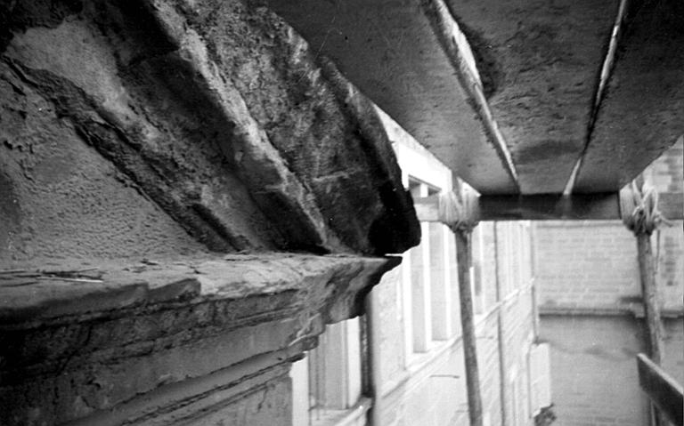 Extérieur : détails de maçonnerie