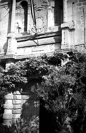 Vue extérieure de la façade