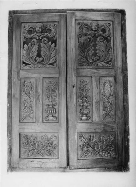 porte des fonts baptismaux - © Ministère de la Culture (France), Médiathèque du patrimoine et de la photographie (objets mobiliers), tous droits réservés