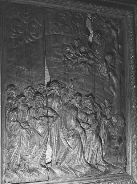 bas-relief : Zaché monte sur le sycomore interpellé par le Christ - © Ministère de la Culture (France), Médiathèque du patrimoine et de la photographie (objets mobiliers), tous droits réservés