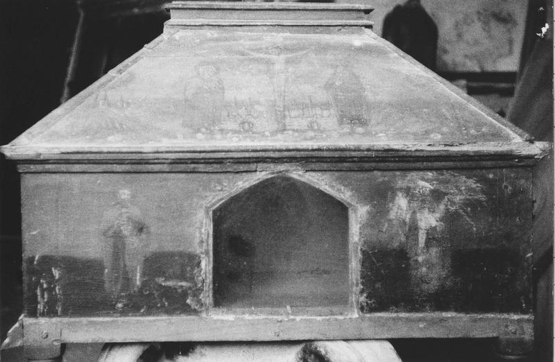 châsse à quatre versants en forme de maison - © Ministère de la Culture (France), Médiathèque du patrimoine et de la photographie (objets mobiliers), tous droits réservés