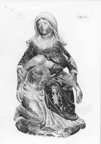 groupe sculpté : Vierge de Pitié - © Ministère de la Culture (France), Médiathèque du patrimoine et de la photographie (objets mobiliers), tous droits réservés