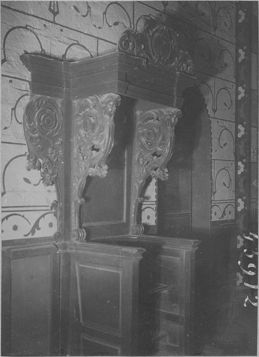 trône abbatial (chaire abbatiale)
