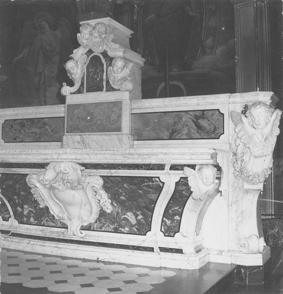 autel, tabernacle (maître-autel), vue partielle - © Ministère de la Culture (France), Médiathèque du patrimoine et de la photographie (objets mobiliers), tous droits réservés