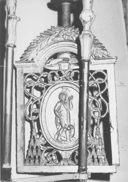 bâtons de procession de la confrérie des Pénitents Blancs : saint Jean-Baptiste, vue générale - © Ministère de la Culture (France), Médiathèque du patrimoine et de la photographie (objets mobiliers), tous droits réservés